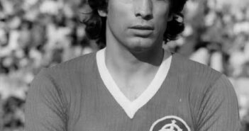 Marinho Peres foi campeão brasileiro com o Internacional em 1974 Divulgação/Internacional