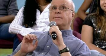 Reinaldo Pimenta em participação no programa "Encontro com Fátima Bernardes", em 2012 Globoplay / Reprodução