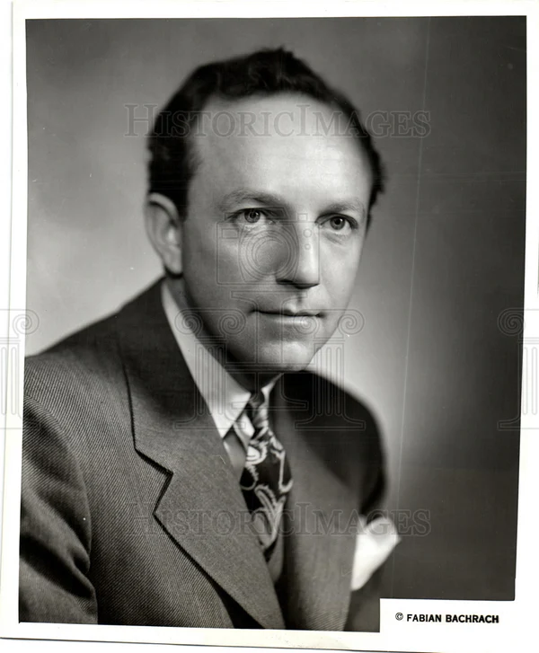 1946, Charles Luckman Empresário Arquiteto - Imagens Históricas. Fabian Bachrach
