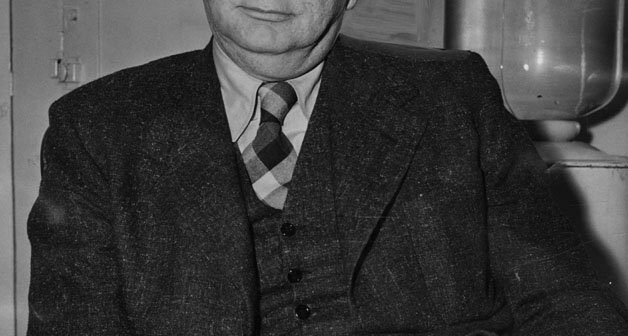 James M. Cain, autor de 'Postman Always Rings Twice' (Crédito da fotografia: Cortesia © Copyright Propriedades literarias internacionales/ REPRODUÇÃO/ TODOS OS DIREITOS RESERVADOS)