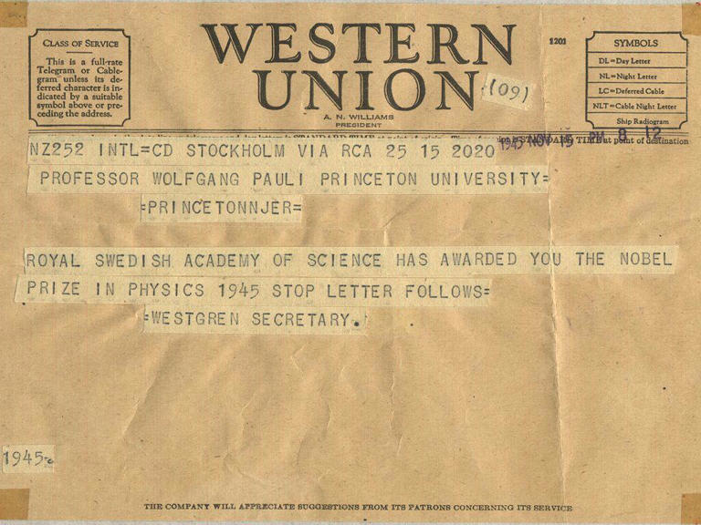Telegrama informando Pauli que ele havia ganhado o Prêmio Nobel de Física em 1945 © CERN