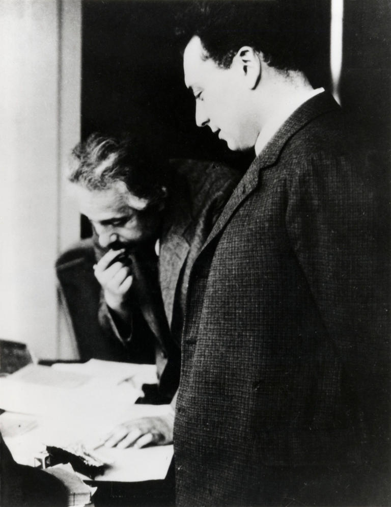 Einstein e Pauli tinham admiração mútua (Foto da década de 1930) © Getty Images