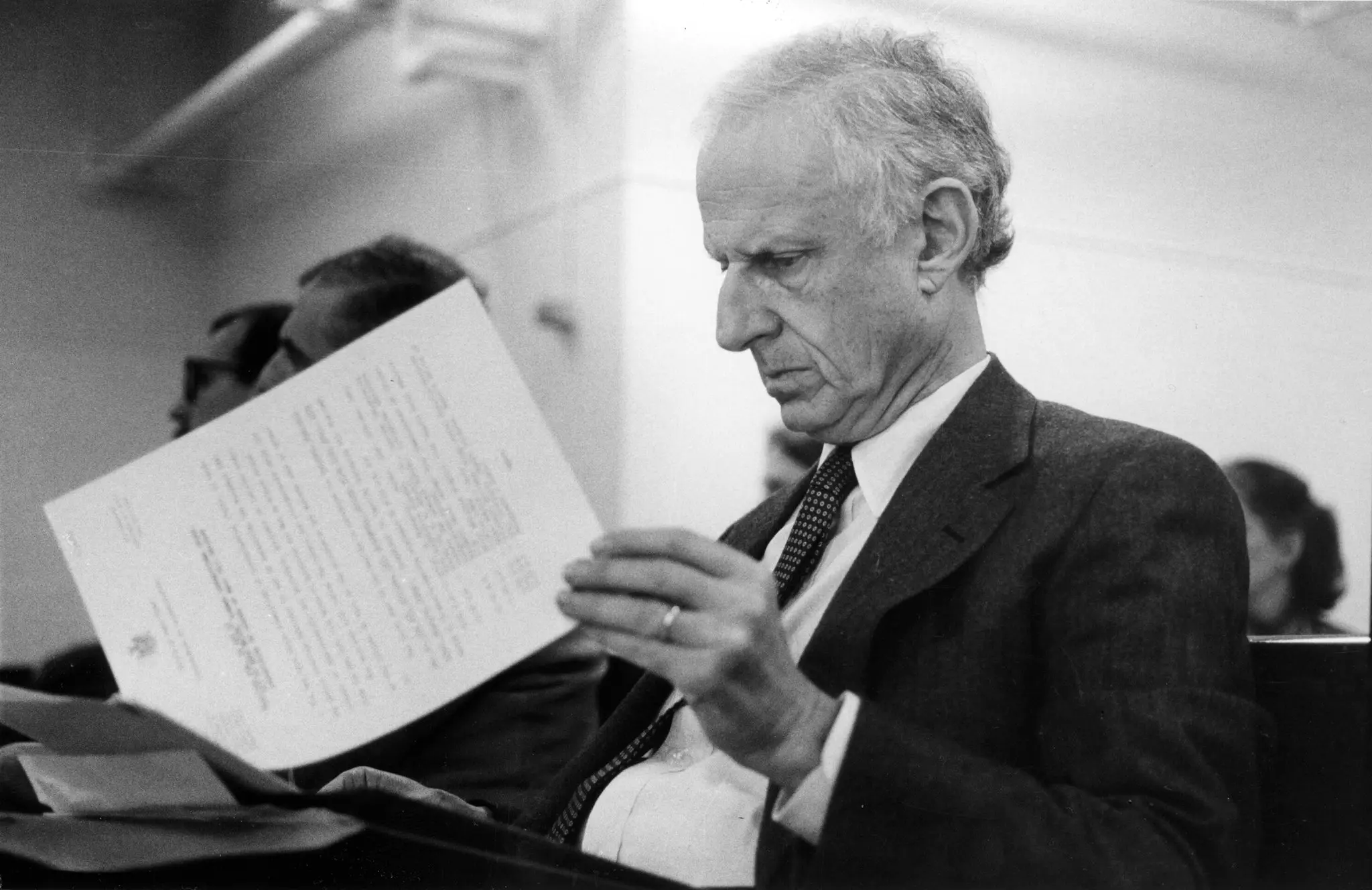 Robert M. Morgenthau em 1984. Ele foi procurador dos Estados Unidos no Distrito Sul de Nova York por quase nove anos e promotor distrital de Manhattan por mais 35. (Crédito de crédito: Chester Higgins Jr./The New York Times)