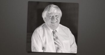 Ben Lanzarone, pianista e compositor de ‘Dynasty’ e ‘Happy Days’. (Credito da fotografia: CORTESIA DA FAMÍLIA LANZARONE-GRAFF/ TODOS OS DIREITOS RESERVADOS)