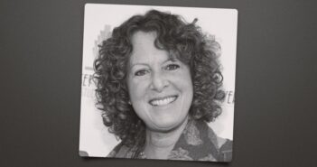 Cass Warner, cineasta, autor e neto de Harry Warner, cofundador da Warner Bros. (ANGELA WEISS/GETTY IMAGES)