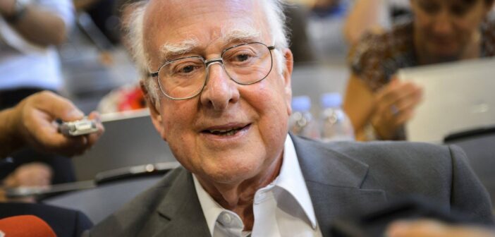 Peter Higgs, ganhador do Prêmio Nobel de Física.(Fonte: Nytimes.com)