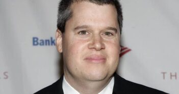 Daniel Handler escreveu a saga "Desventuras em série" sob o codinome de Lemony Snicket Foto: STEPHEN CHERNIN / AP