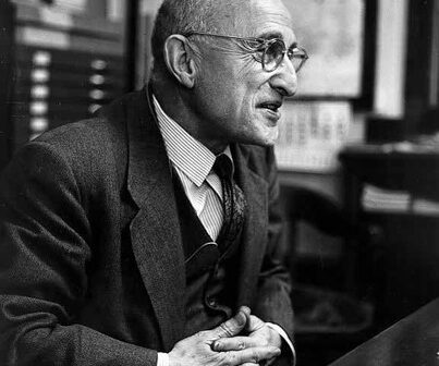 Beno Gutenberg, sismólogo (Créditos autorais: Cortesia © Copyright All Rights Reserved/ Foto de WW Girdner. Dezembro de 1955/ Instituto de Tecnologia da Califórnia/ Caltech Archives/ REPRODUÇÃO/ TODOS OS DIREITOS RESERVADOS)