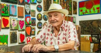 xilógrafo J.Borges está em exposição no Museu do Pontal - © Museu do Pontal/Divulgação