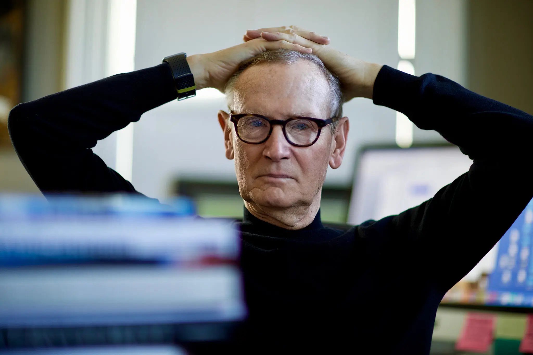 Roger Mandle em 2017. Ele se formou em pintura na faculdade antes de se dedicar à história da arte e se tornou criador de museus. (Crédito da fotografia: Brent Lestage)