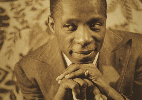 Amplamente considerado o pioneiro do sapateado rítmico, um estilo conhecido e celebrado no sapateado, John W. Bubbles abriu caminho para gerações de dançarinos que viriam a seguir. (Crédito da fotografia: Cortesia © Copyright All Rights Reserved/ Divulgação/ Unique Coloring ®/ por Daniel J. Middleton/ REPRODUÇÃO/ TODOS OS DIREITOS RESERVADOS)