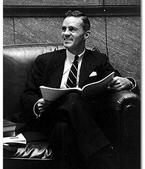 Joseph S. Clark. Cortesia dos Arquivos da Universidade de Harvard.