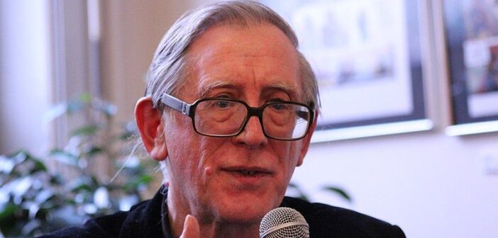 Brian Stableford (1948 - 2024), escritor prolífico britânico de ficção científica.