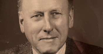 Loren Graham, professor emérito de história da ciência. (Crédito da fotografia: Cortesia Kurt Peterson/ TODOS OS DIREITOS RESERVADOS)