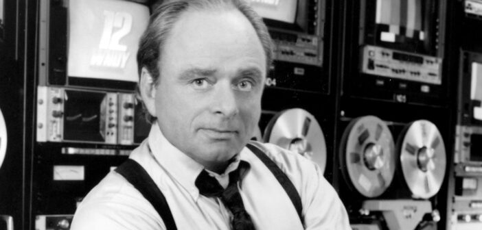 Harris Yulin Cortesia do Photofest