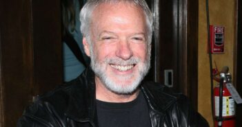 Drew Struzan em Hollywood, Califórnia, em 22 de fevereiro de 2008. (Crédito: Alexandra Wyman/WireImage)