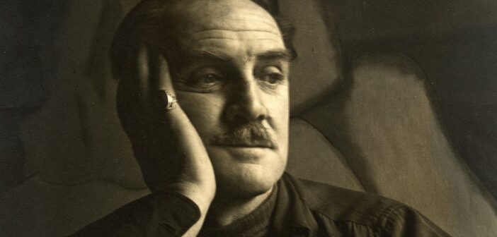 Milton Avery, 1944. (Crédito da fotografia: Cortesia © Copyright All Rights Reserved/ Managed/ Direitos autorais: Divulgação/ Fundação de Artes Milton e Sally Avery – Consuelo Kanaga ®/ REPRODUÇÃO/ TODOS OS DIREITOS RESERVADOS)