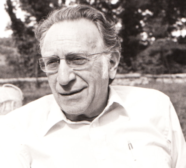 Caleb Gattegno, foi um educador que desenvolveu teorias inovadoras e por vezes controversas sobre o processo de aprendizagem, lecionou nas Universidades de Liverpool e Londres, na Inglaterra