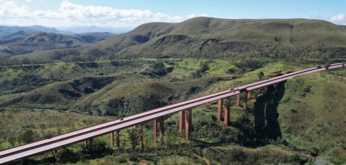 Reprodução/EPR Via Mineira BR-040 a primeira rodovia pavimentada do Brasil/ Estrada União e Indústria