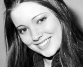 Lynne Frederick, atriz britânica que ficou mais conhecida como a viúva do gênio cômico Peter Sellers, entrou para o mundo do entretenimento aos 15 anos, abandonando os estudos para fazer sua estreia no cinema no filme de ficção científica de Cornel Wilde (1912 – 1989), “No Blade of Grass” (1970), seguido pela produção de terror da Hammer, “Vampire Circus” (1971), “Nicholas and Alexandra” (1971), ao lado de Laurence Olivier na história do último czar russo, e o filme infantil de fantasmas “The Amazing Mr Blunden” (1972)