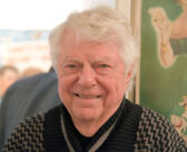 Ralph Senensky, foi prolífico diretor de televisão que comandou o emocionante retorno de Ellen Corby em The Waltons , o episódio piloto em três partes de Dynasty e, antes de ser demitido, 6 episódios e meio da série original de Star Trek, foi responsável por uma das primeiras histórias com temática gay na televisão